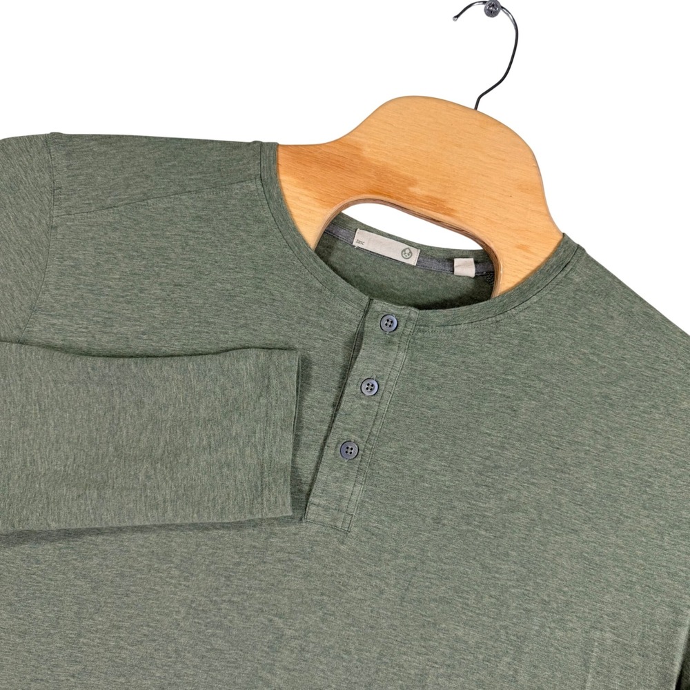 Tasc Performance Henley Mens XL Green Bamboo Blend Long Sleeve Shirt Gorpcore
